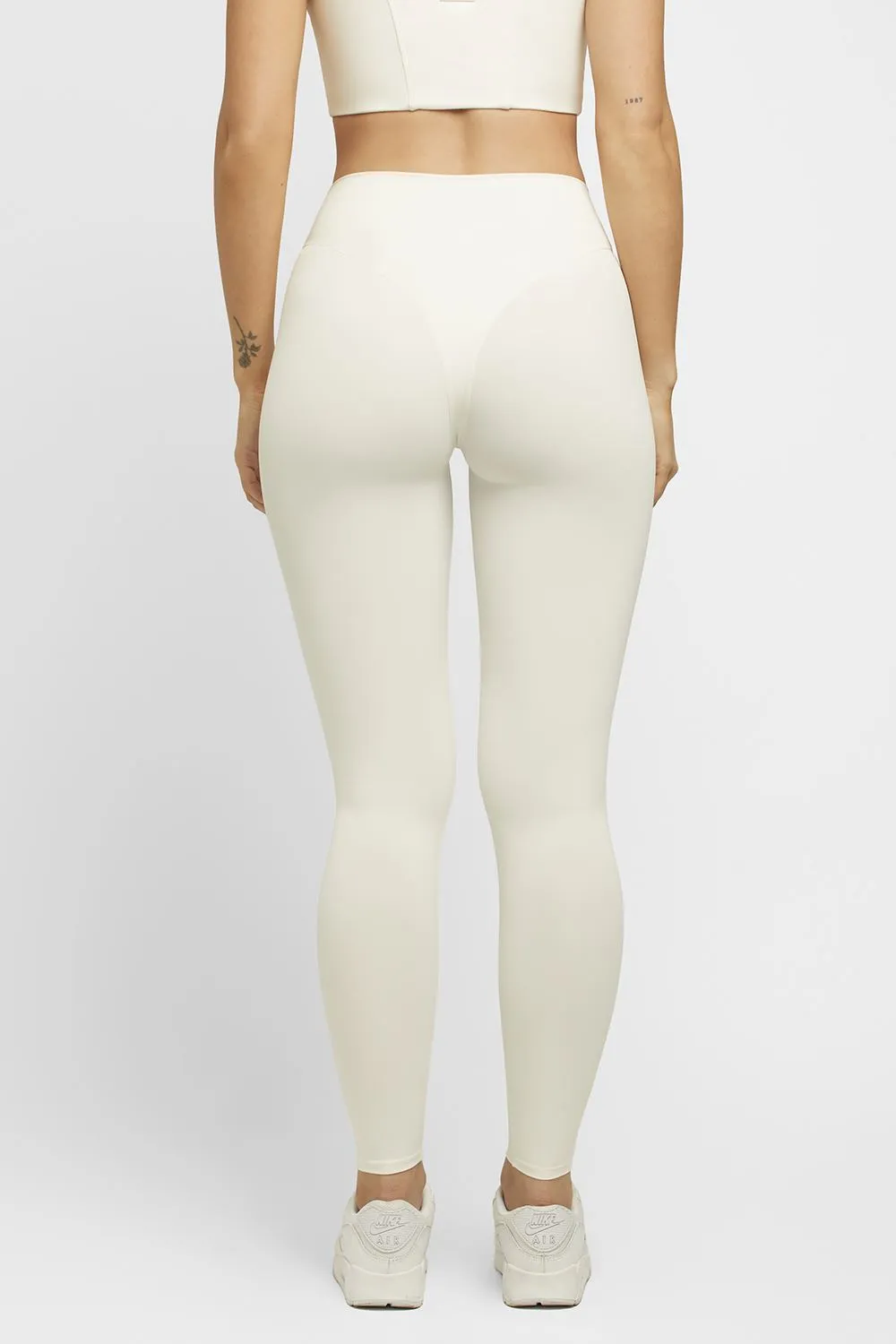 Body Butter™ Contour Leggings