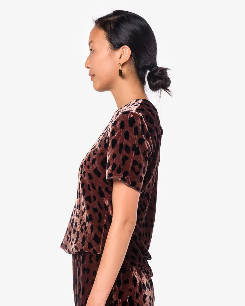 Cheetah Velvet T-Shirt in Rosewood/Navy