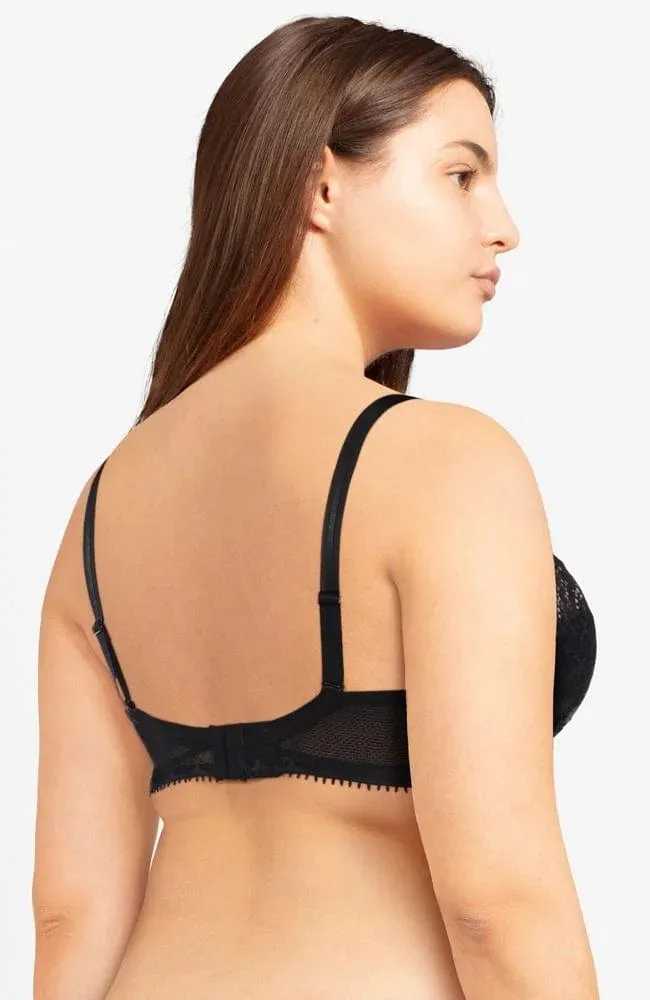 Day to Night Plunge Spacer Bra