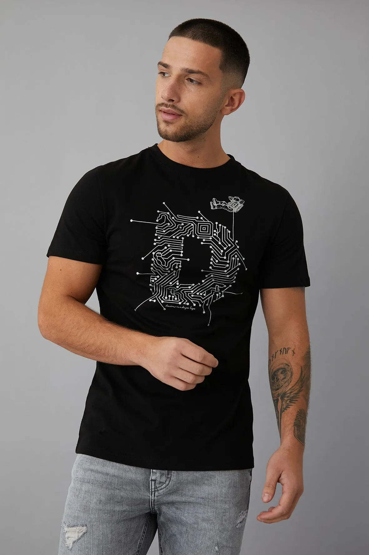 Space Printed crew neck t-shirt in Black