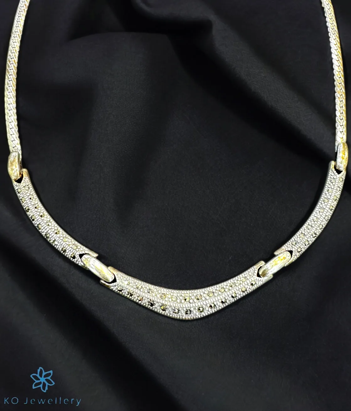 The Akshiti Silver Marcasite Necklace